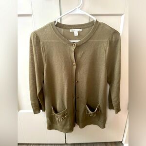 Small lightweight cardigan